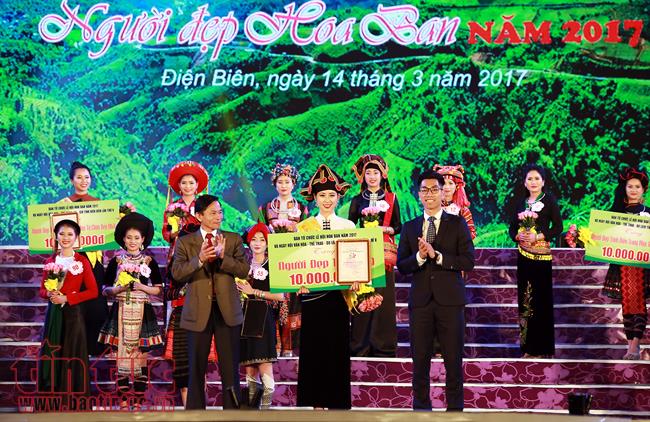 Ngắm nhìn vẻ đẹp trong sáng của Người đẹp Hoa Ban Trần Thị Phương Anh ảnh 9